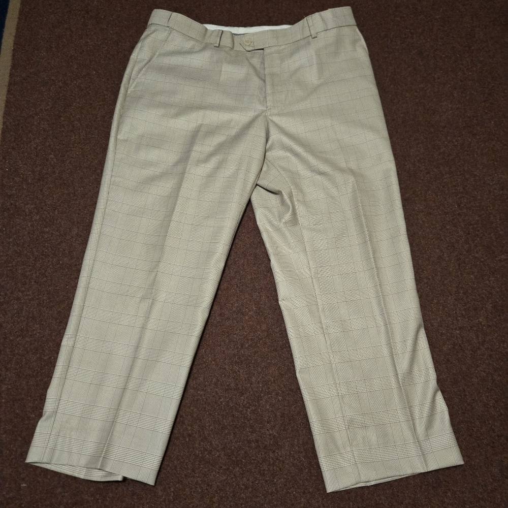 Alain Dupetit Tan Dress Slacks Altered To A 36x24